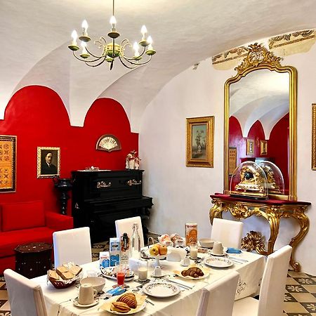 B&B Palazzo Lombardi Lucera Exteriör bild