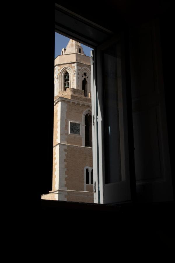 B&B Palazzo Lombardi Lucera Exteriör bild